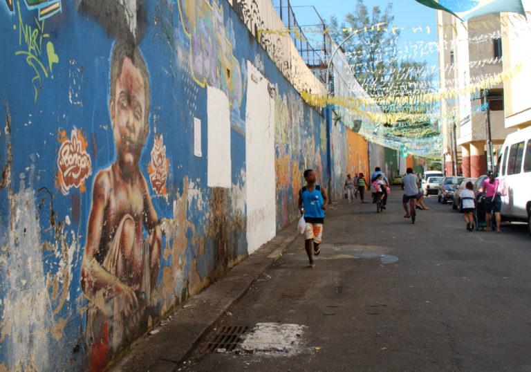 Favela in Brazil /// Urban Survival Kit