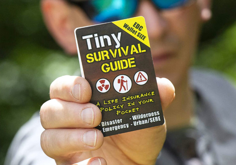 Tiny Survival Guide /// Urban Survival Kit